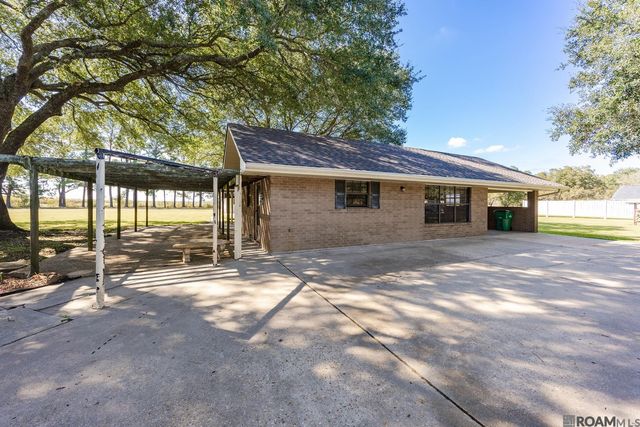 22260 Talbot Dr, Plaquemine, LA 70764