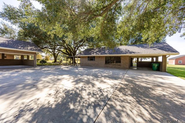 22260 Talbot Dr, Plaquemine, LA 70764