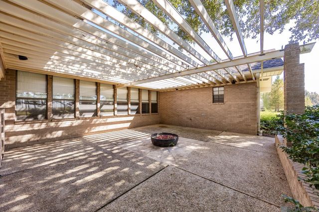 22260 Talbot Dr, Plaquemine, LA 70764