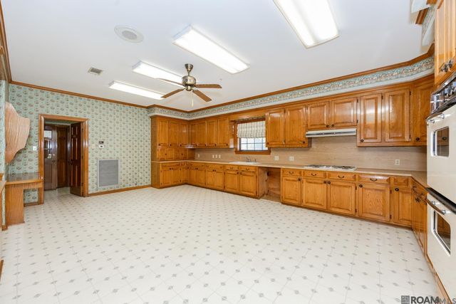 22260 Talbot Dr, Plaquemine, LA 70764