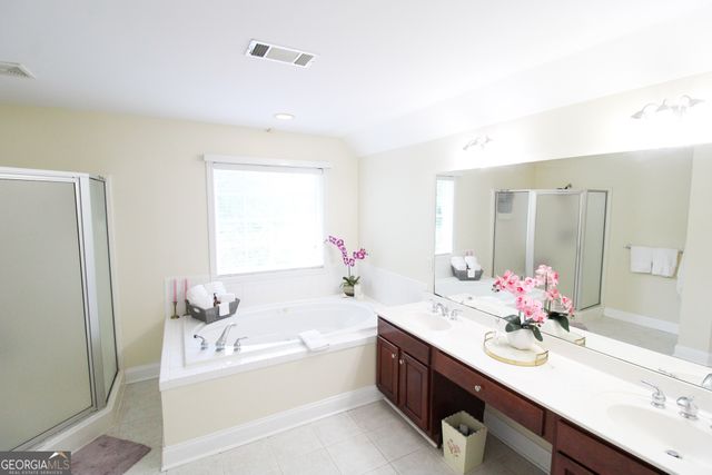 12216 Edgewater Drive, Hampton, GA 30228