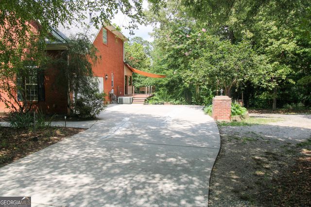 12216 Edgewater Drive, Hampton, GA 30228