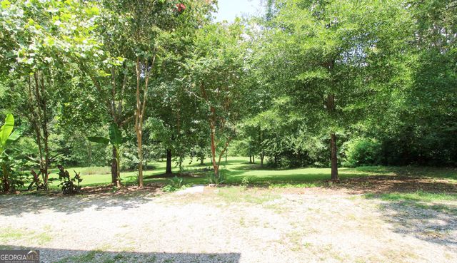 12216 Edgewater Drive, Hampton, GA 30228