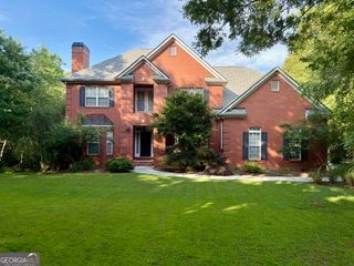 12216 Edgewater Drive, Hampton, GA 30228
