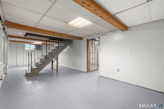 500 Woodlawn Ave Extension, Bridgeport, CT 06606