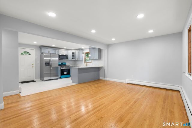 500 Woodlawn Ave Extension, Bridgeport, CT 06606