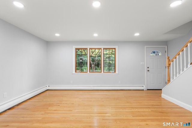 500 Woodlawn Ave Extension, Bridgeport, CT 06606