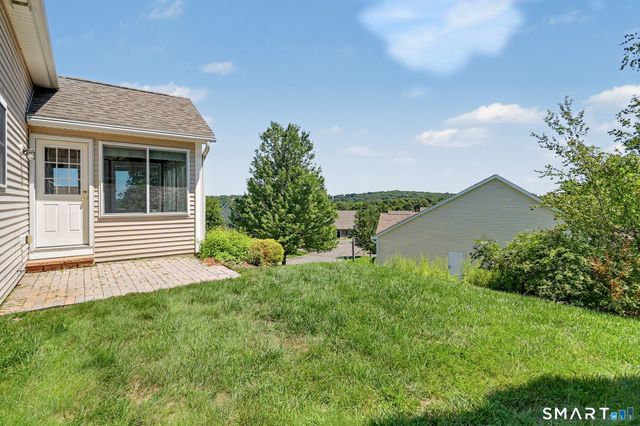 169 Meadow Brook Road 169, Oxford, CT 06478