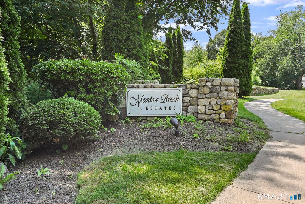 169 Meadow Brook Road 169, Oxford, CT 06478