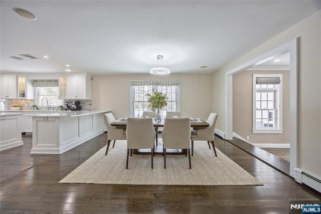 202 Chestnut Ridge Road, Saddle River, NJ 07458