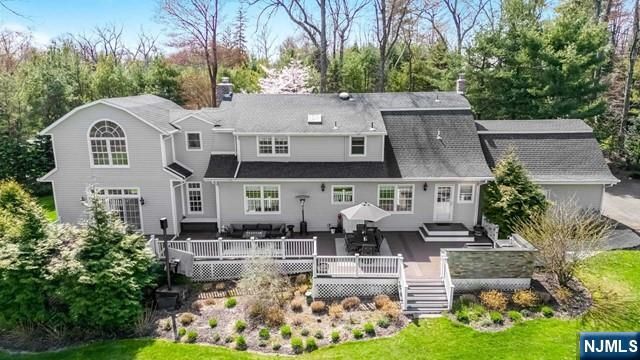 202 Chestnut Ridge Road, Saddle River, NJ 07458