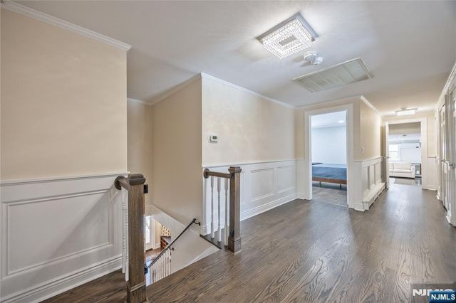 202 Chestnut Ridge Road, Saddle River, NJ 07458