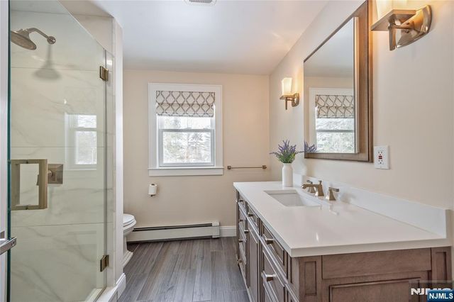 202 Chestnut Ridge Road, Saddle River, NJ 07458