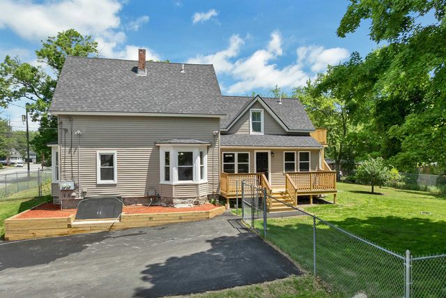 16 Brook Street, Derry, NH 03038
