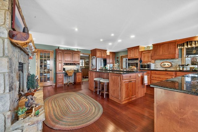 200 Twelve Oaks Drive, Murphy, NC 28906