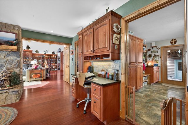 200 Twelve Oaks Drive, Murphy, NC 28906