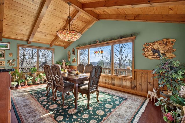 200 Twelve Oaks Drive, Murphy, NC 28906