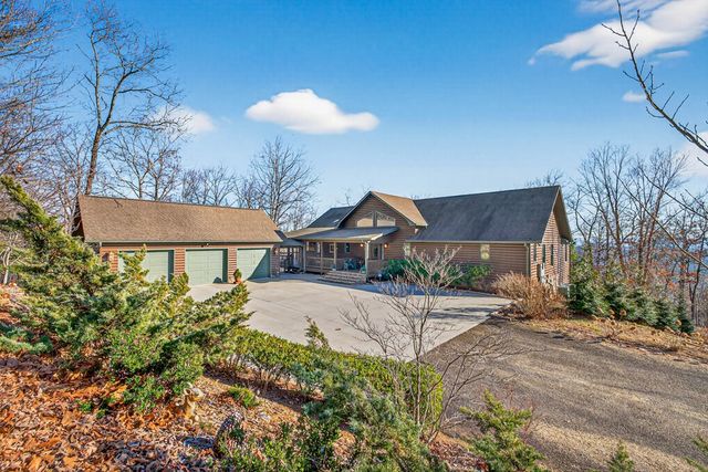 200 Twelve Oaks Drive, Murphy, NC 28906