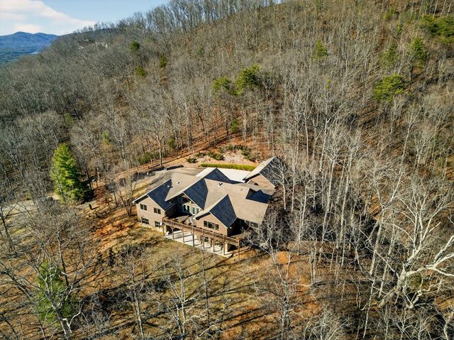 200 Twelve Oaks Drive, Murphy, NC 28906
