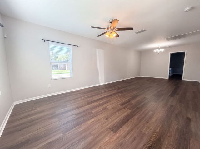 1425 E Cherry Street, Sherman, TX 75090