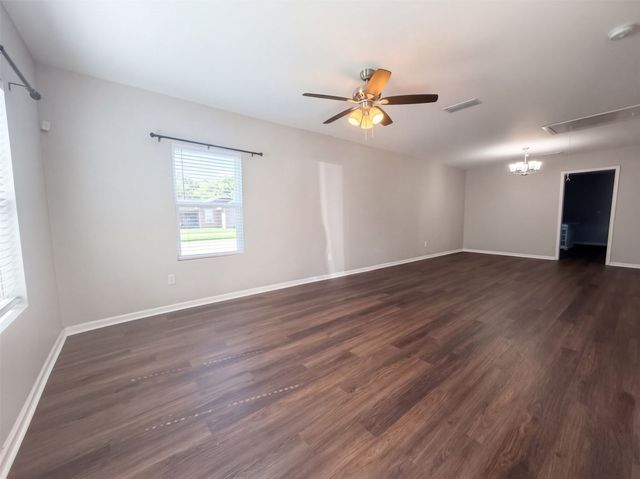 1425 E Cherry Street, Sherman, TX 75090