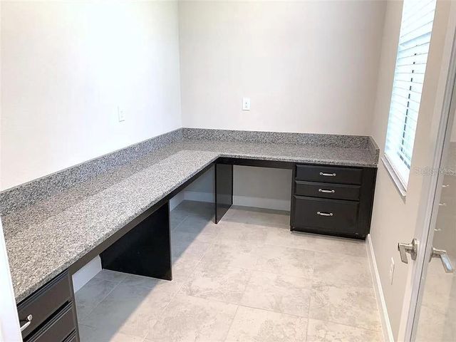 16308 HYDE MANOR DRIVE, Tampa, FL 33647