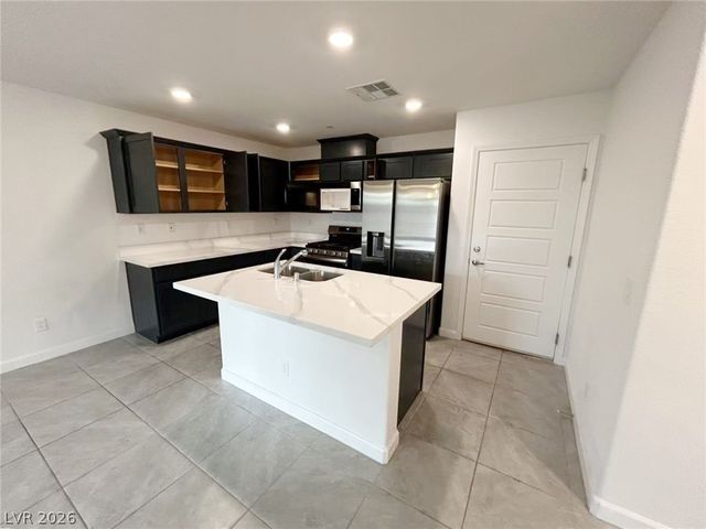 3447 Grecian Queen Avenue, Las Vegas, NV 89106