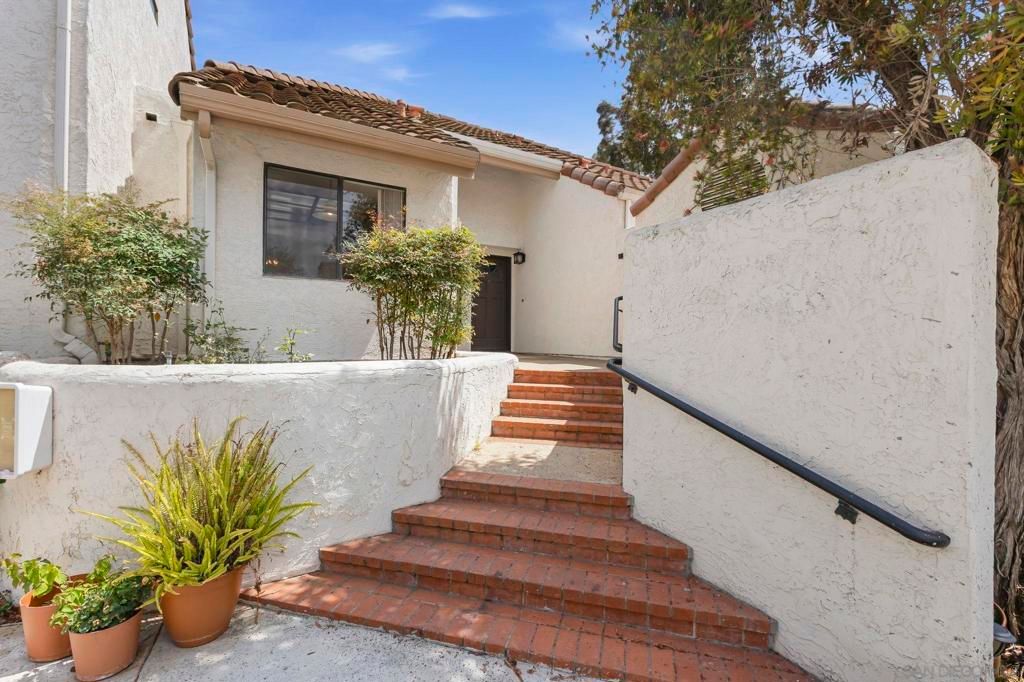 Image 1 of property listing at 4576 Villas Drive, Bonita, CA 91902
