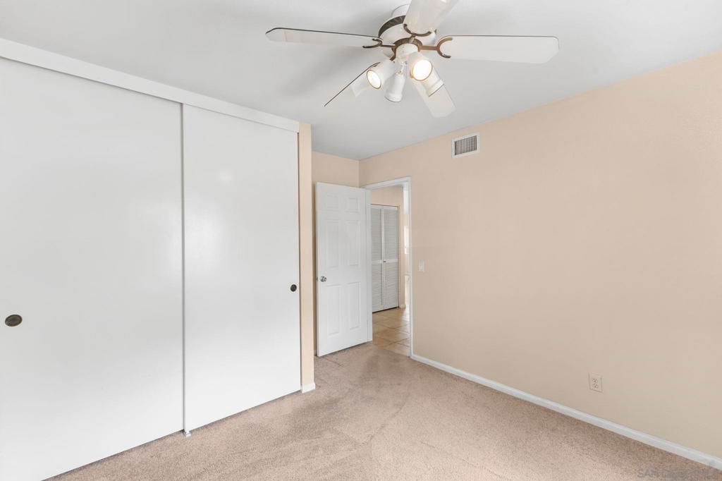 Image 16 of property listing at 4576 Villas Drive, Bonita, CA 91902