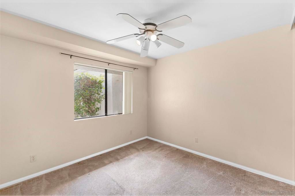 Image 17 of property listing at 4576 Villas Drive, Bonita, CA 91902