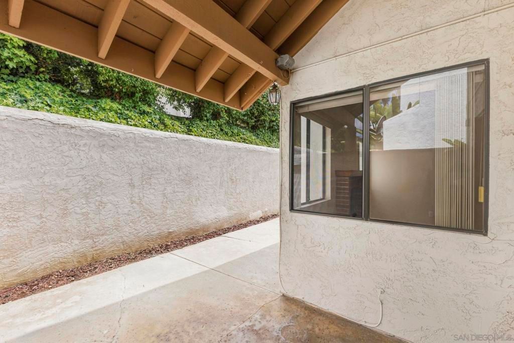 Image 20 of property listing at 4576 Villas Drive, Bonita, CA 91902
