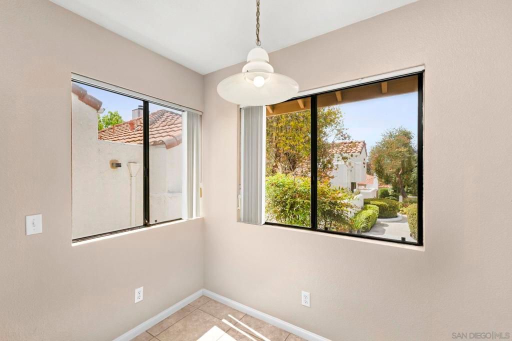 Image 37 of property listing at 4576 Villas Drive, Bonita, CA 91902