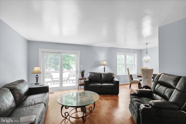53 HERON RD, Lititz, PA 17543