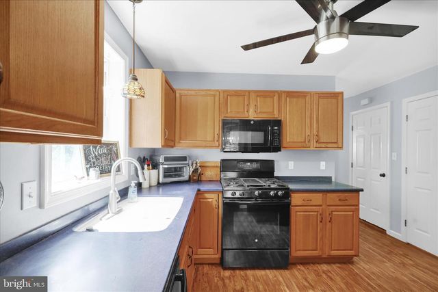 53 HERON RD, Lititz, PA 17543