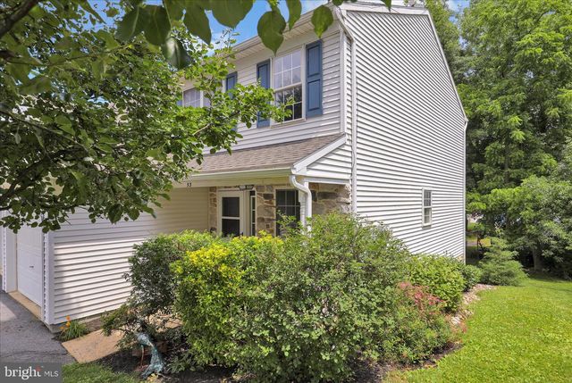53 HERON RD, Lititz, PA 17543