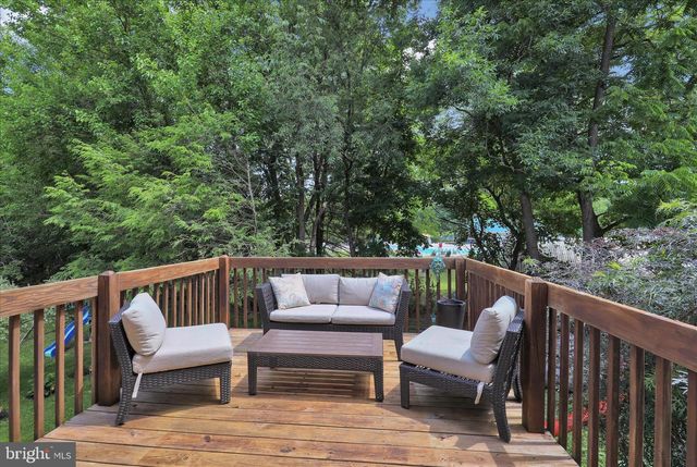 53 HERON RD, Lititz, PA 17543