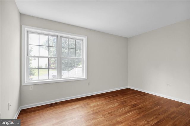 53 HERON RD, Lititz, PA 17543