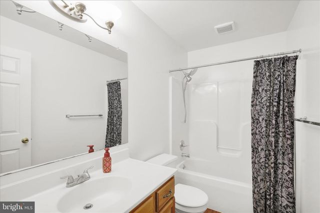 53 HERON RD, Lititz, PA 17543