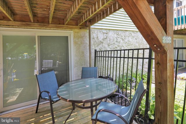 53 HERON RD, Lititz, PA 17543