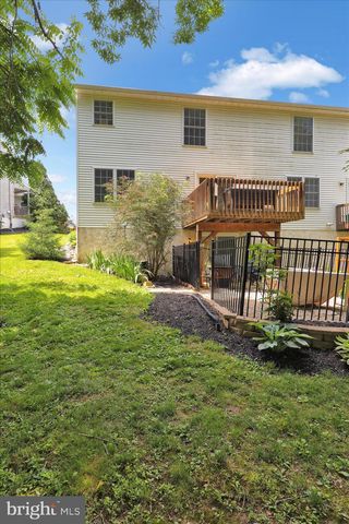 53 HERON RD, Lititz, PA 17543