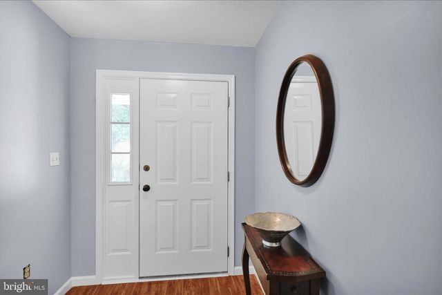 53 HERON RD, Lititz, PA 17543