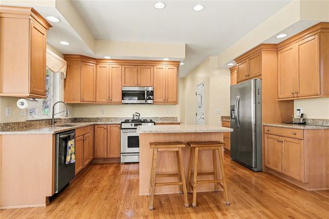 6 Captiva Crossing, Perinton, NY 14450