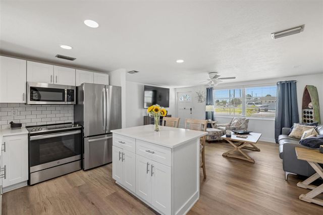 1600 MARYKNOLL ROAD, Englewood, FL 34223