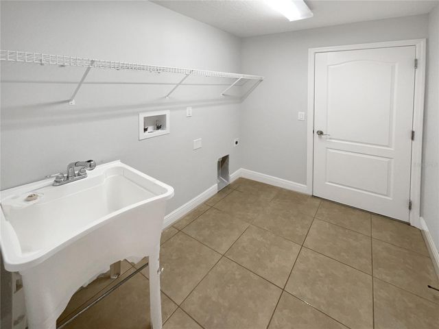 6140 EDGERTON AVENUE, Orlando, FL 32833