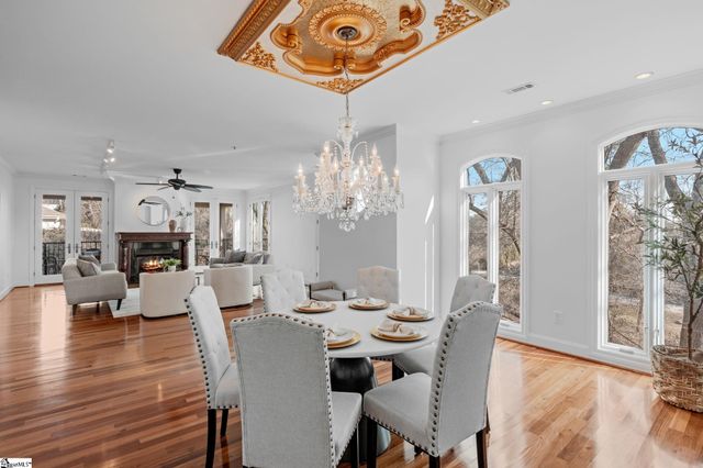 1209 E Washington Street Unit 301, Greenville, SC 29601