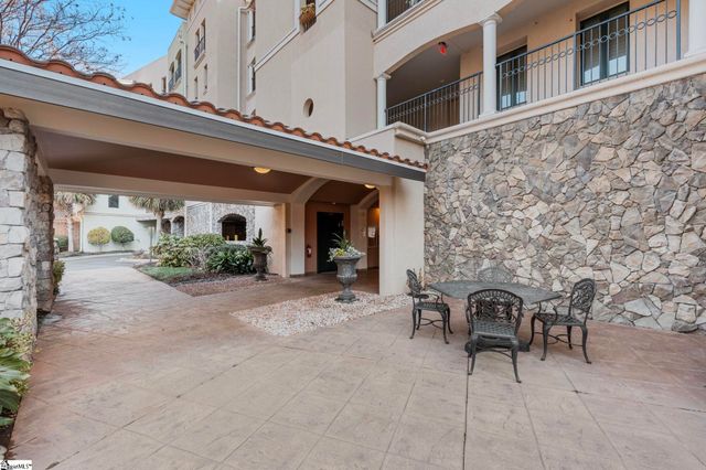 1209 E Washington Street Unit 301, Greenville, SC 29601