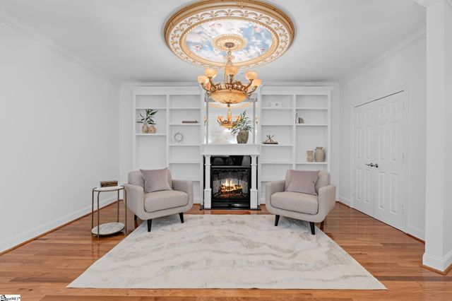 1209 E Washington Street Unit 301, Greenville, SC 29601