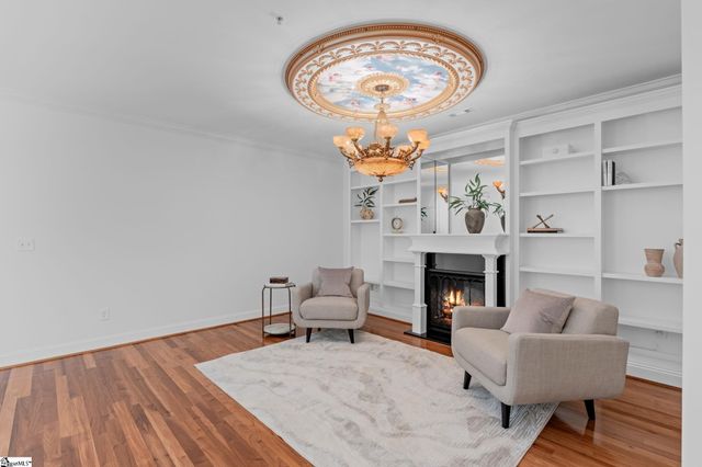 1209 E Washington Street Unit 301, Greenville, SC 29601