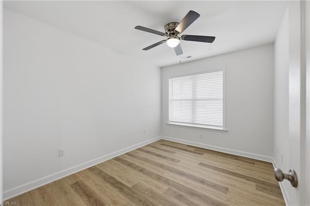 211 Compass DR, Elizabeth City, NC 27909
