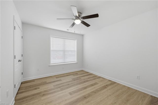 211 Compass DR, Elizabeth City, NC 27909